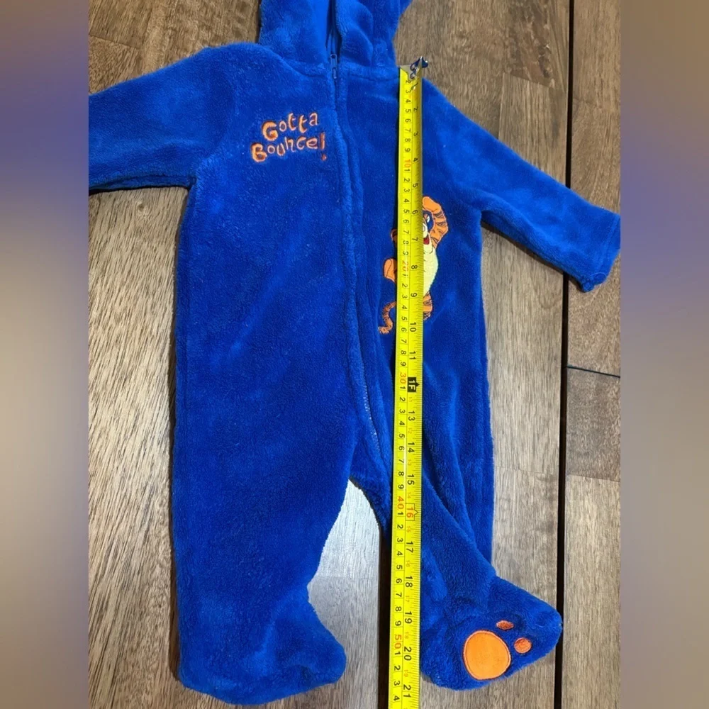 Disney Tiger bunting jumpsuit winter lightweight snowsuit. 3/6 months.